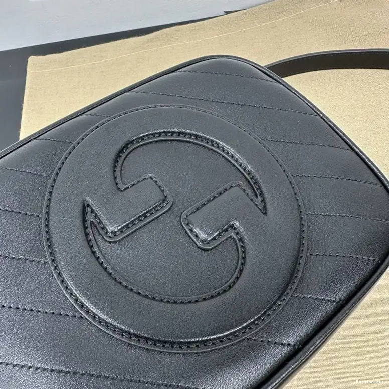 Fashionrepsfam ru Bag 2304YA0133 Gucci 0513